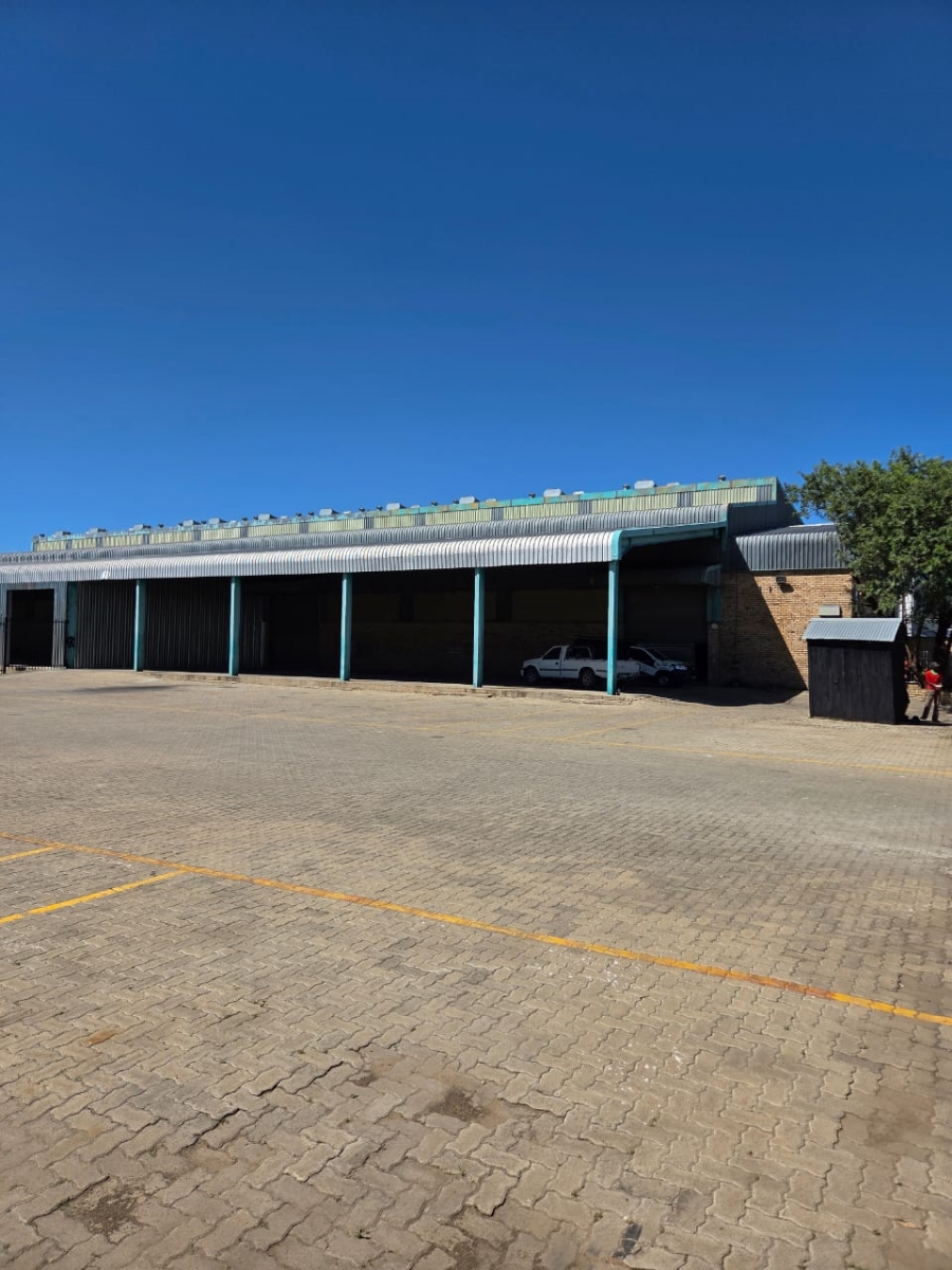 To Let commercial Property for Rent in Oos Einde Free State